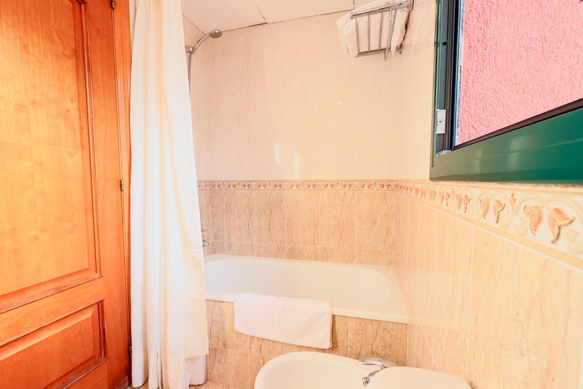 Apartamentos Royal Lloret de Mar Exterior photo