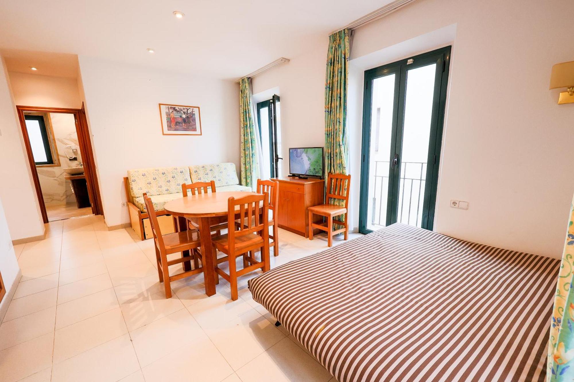 Apartamentos Royal Lloret de Mar Exterior photo